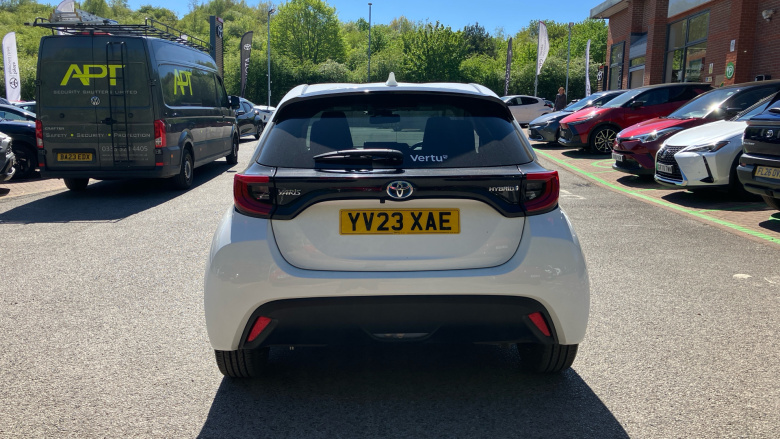 Toyota Yaris 1.5 Hybrid Design 5dr CVT Hybrid Hatchback
